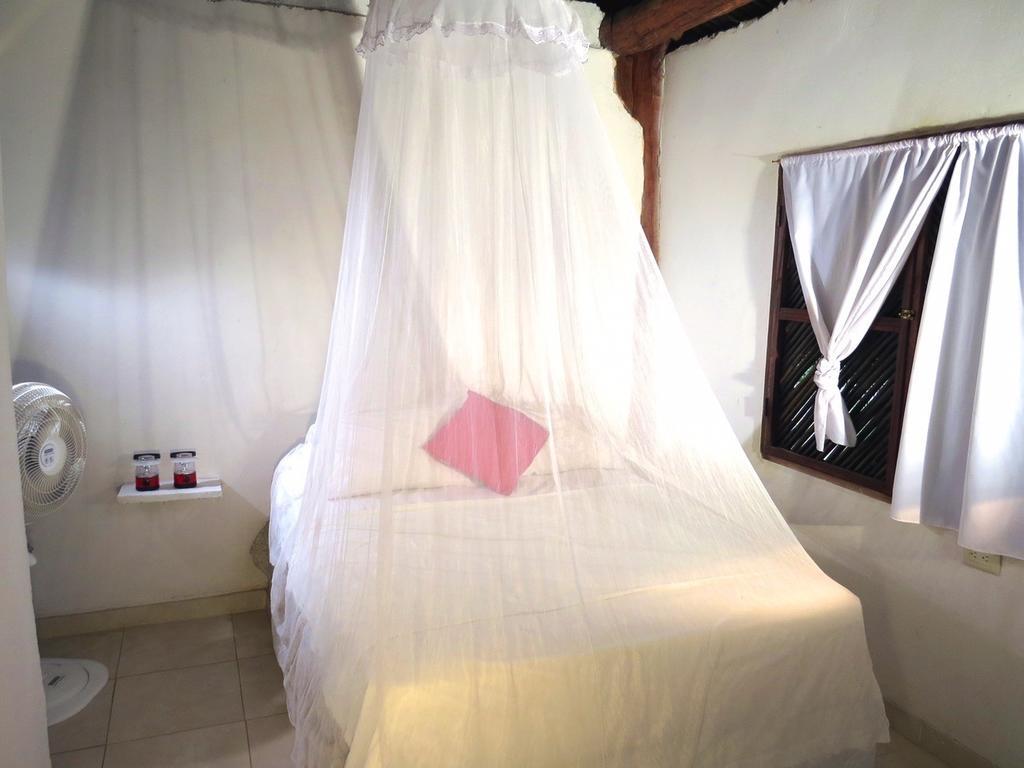 Palomino Breeze Hostal Quarto foto